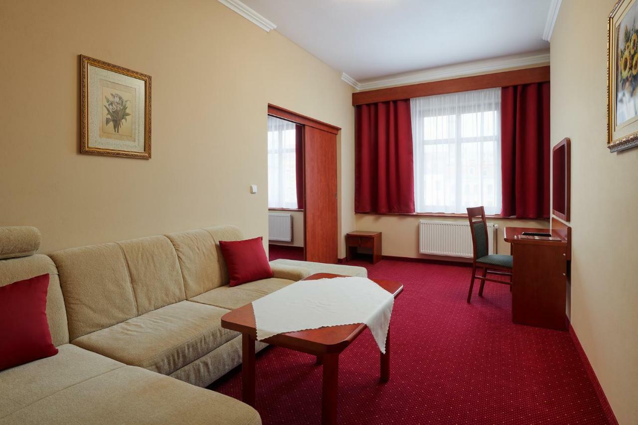 Wellness Hotel Luzan Румбурк Экстерьер фото